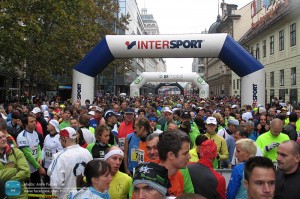 Gužva na startu ljubljanskega maratona